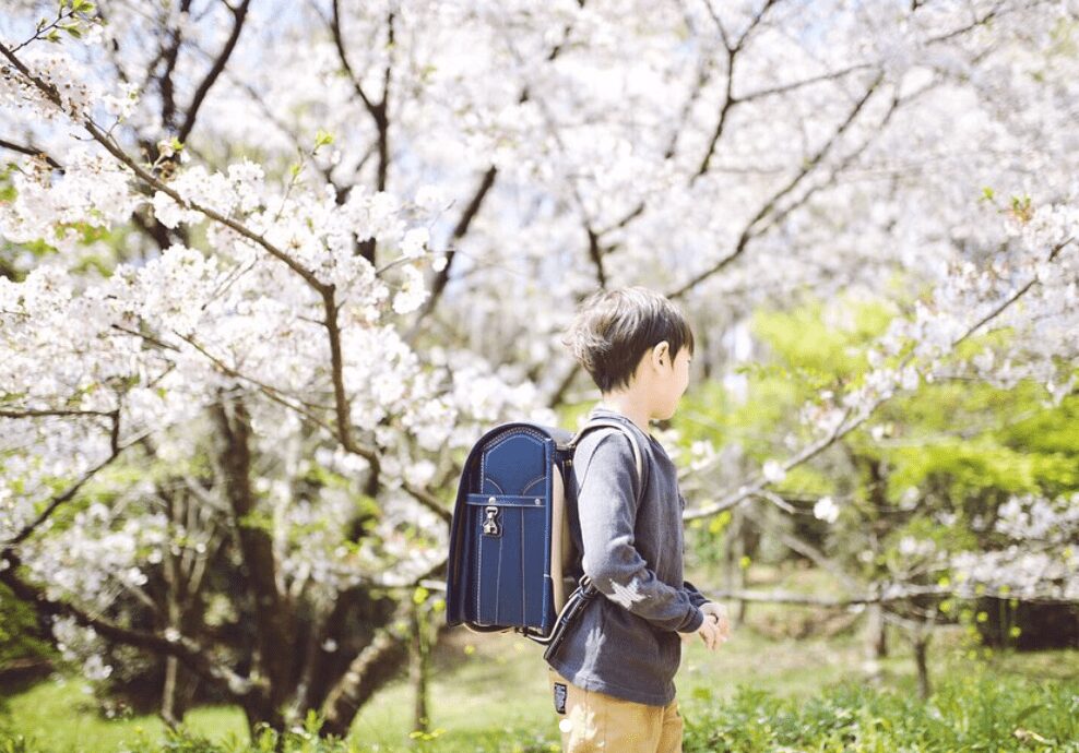 スザンヌ息子小学校